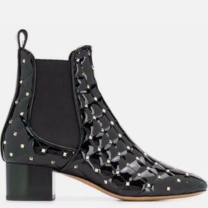 VALENTINO GARAVANI Patent Rockstud Chelsea Boots